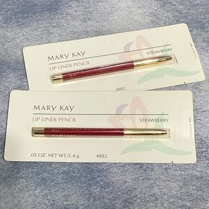 Mary Kay Strawberry Lip Liner Pencil .05 oz Model # 4882 Lot of 2